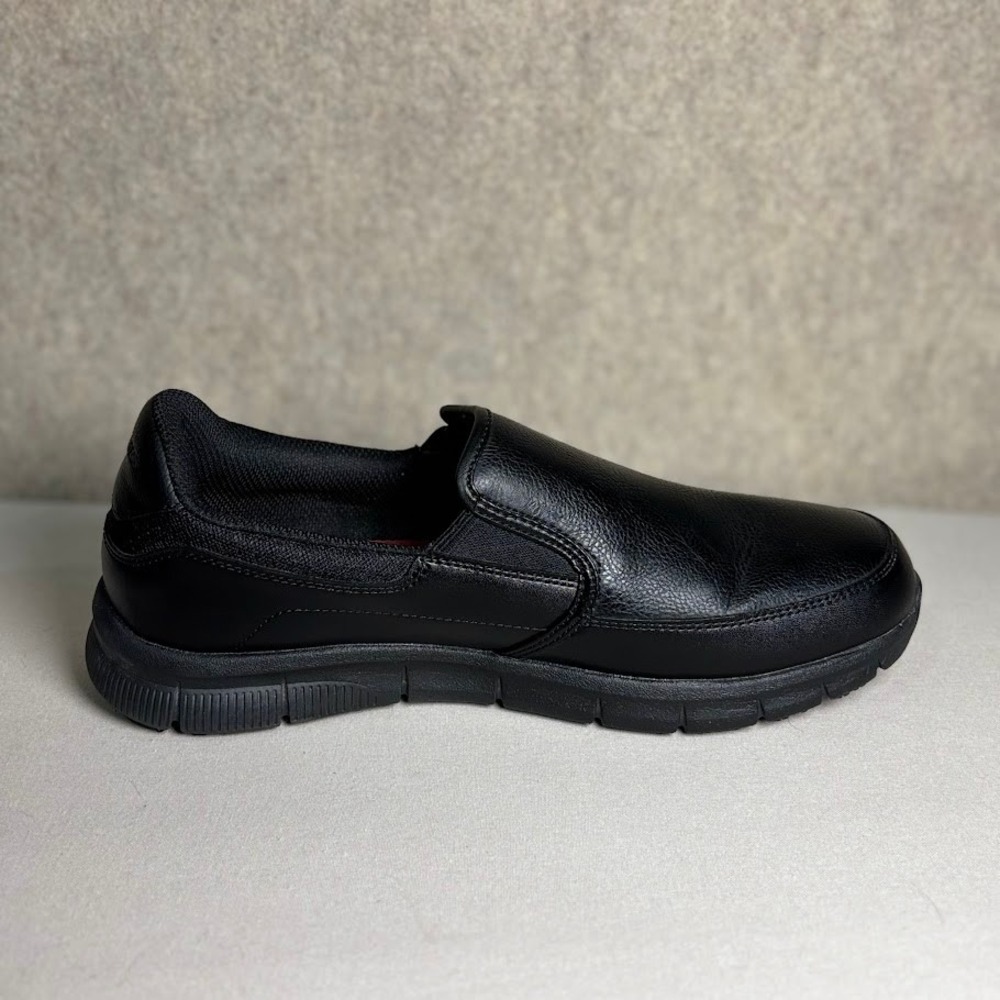 Skechers Work Shoes Mens 10 Black Synthetic Slip On Resistant EH Sneaker 77157